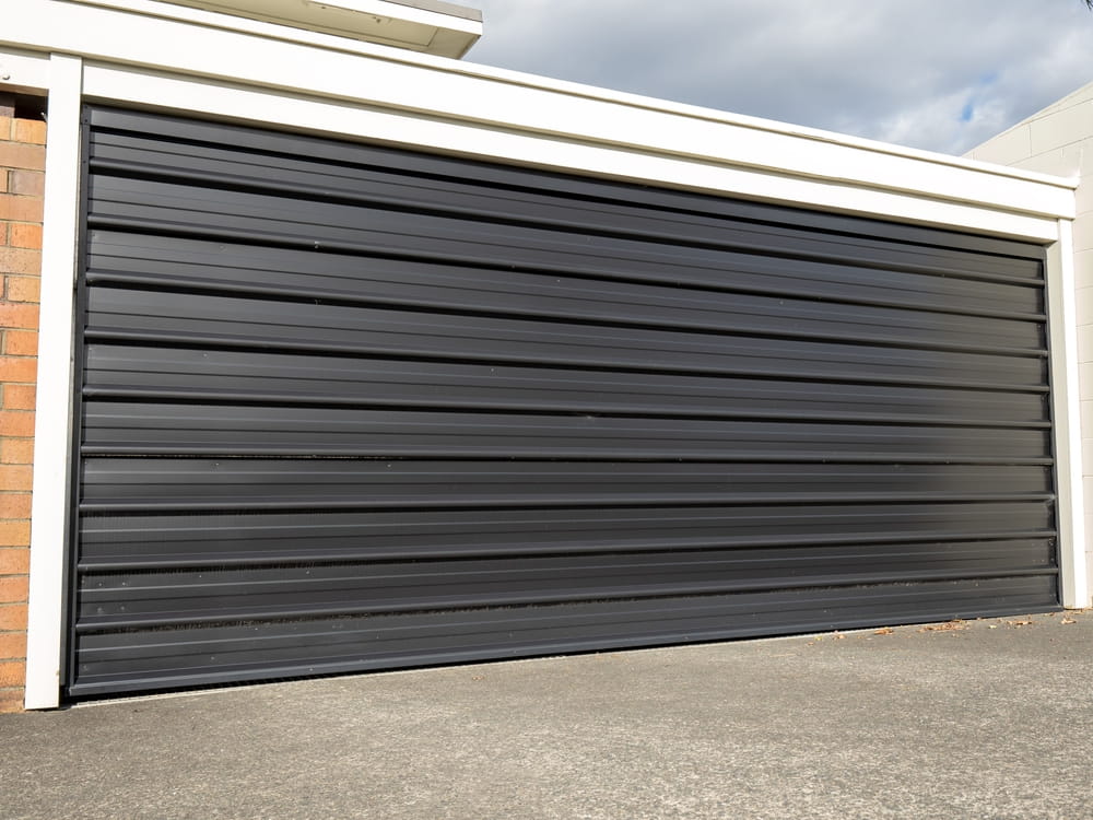 Garage door Schedule Maintenance (1)